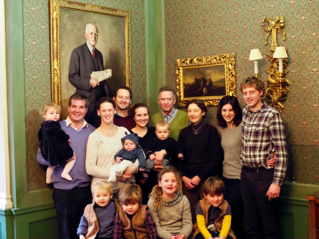 Descendants and portrait of Sir Alexander Grant at Logie December 2018